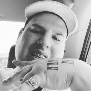 Meet your Posher, Toney